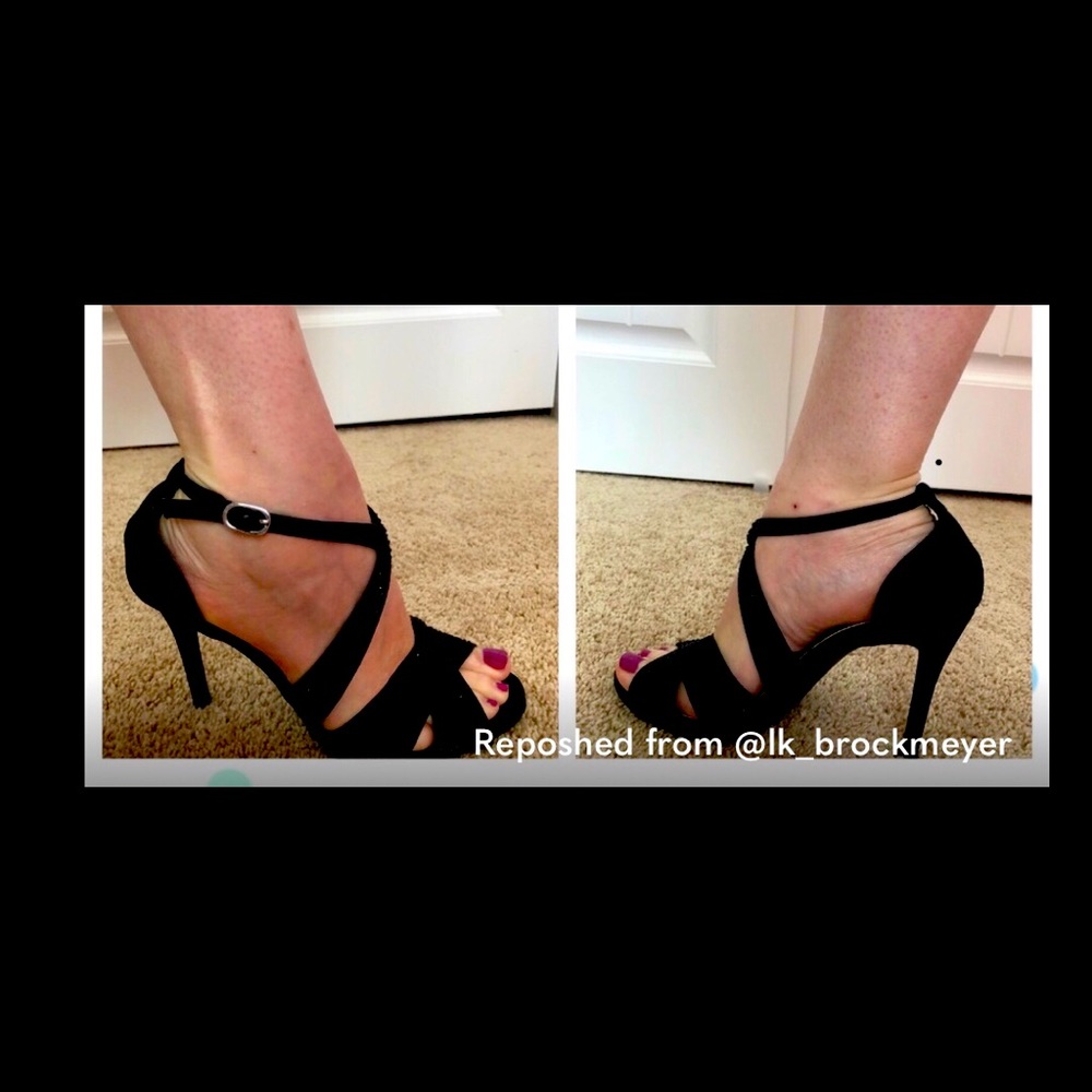 HP! Strappy Black heels. Sz 7.5. Jennifer Lopez.